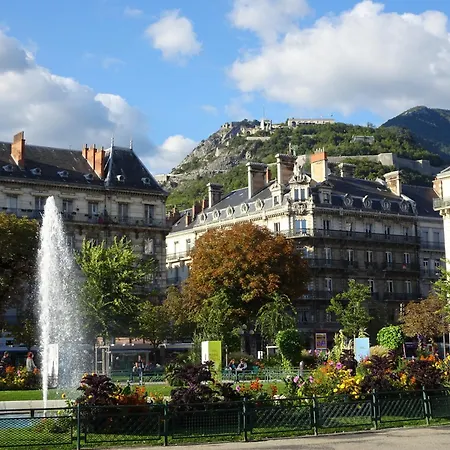 Lägenhet Place Victor Hugo